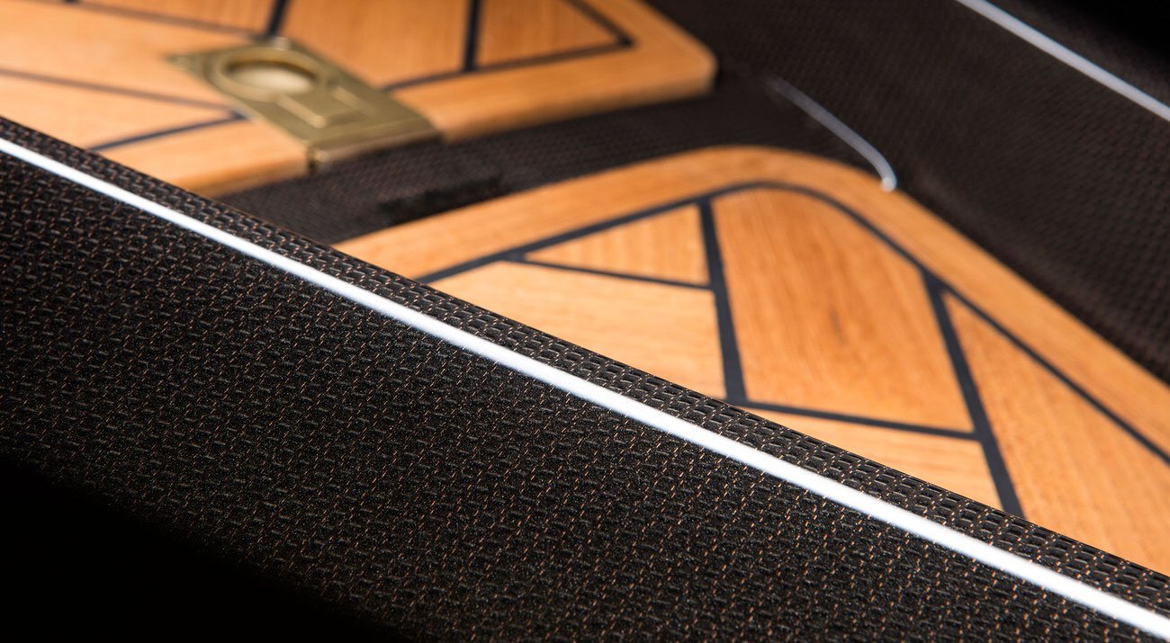 Monocoque Paddle Canoe Carbon Fiber - TheArsenale